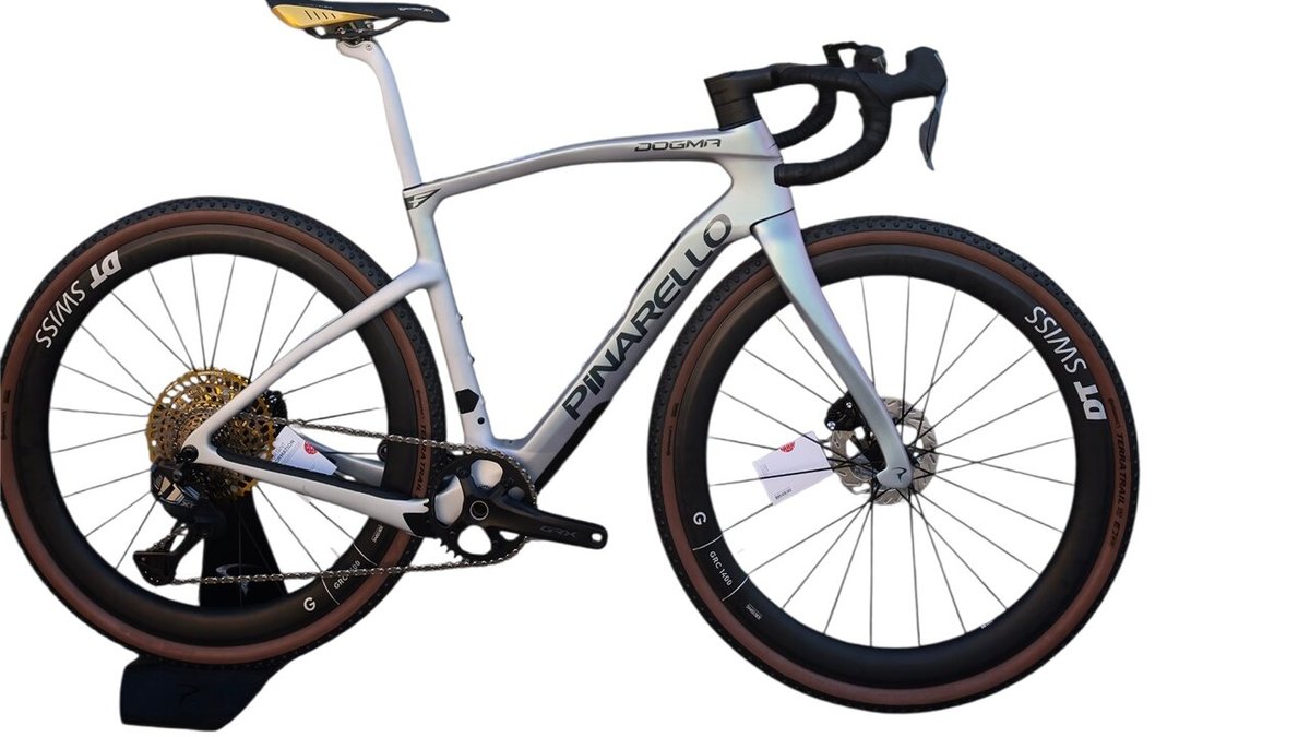 PINARELLO DOGMA GR - Shimano XT / GRX - DT SWISS GRC 1400 photo 1