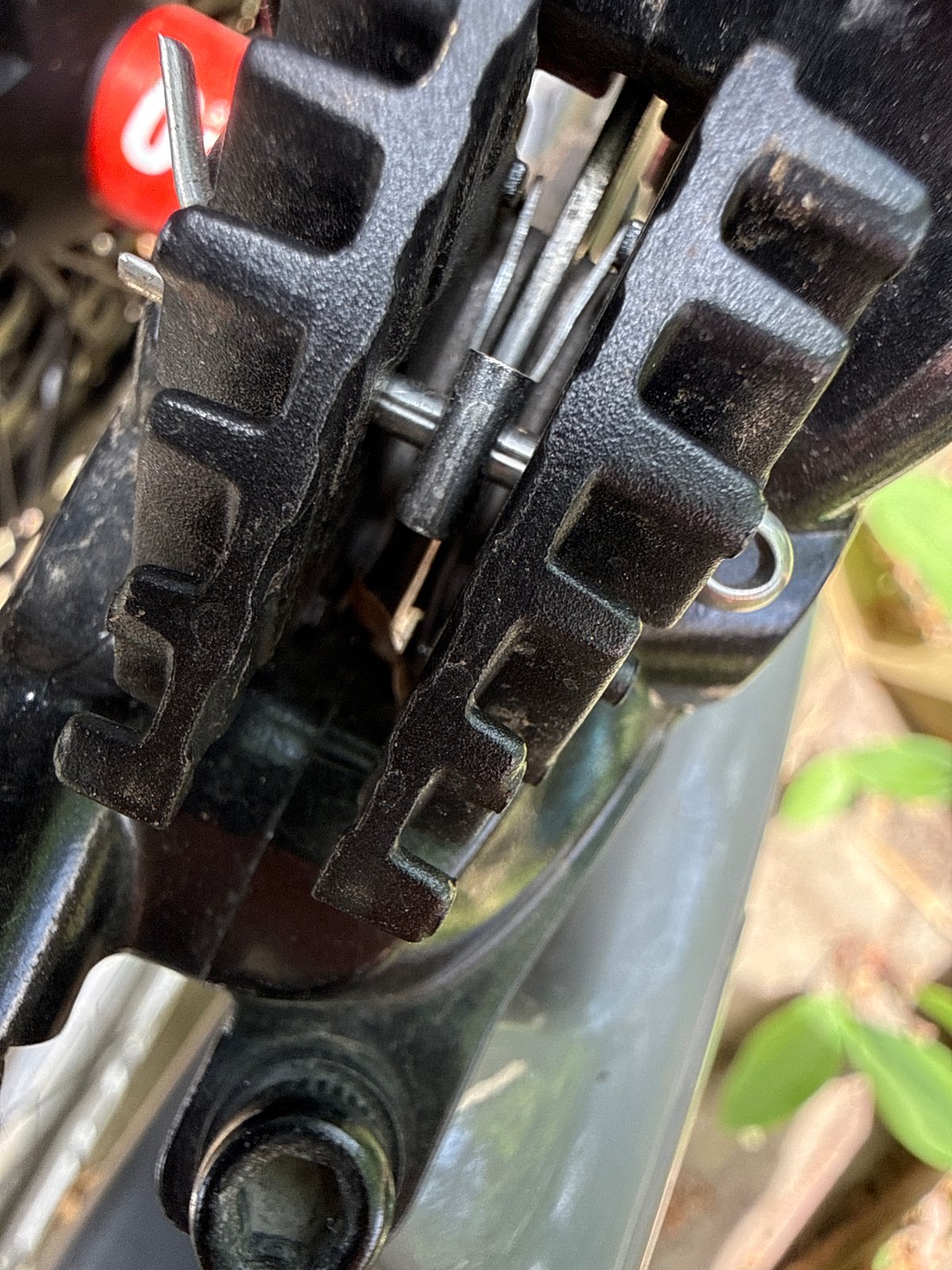 Shimano L05A-RF Resin Brake Pads