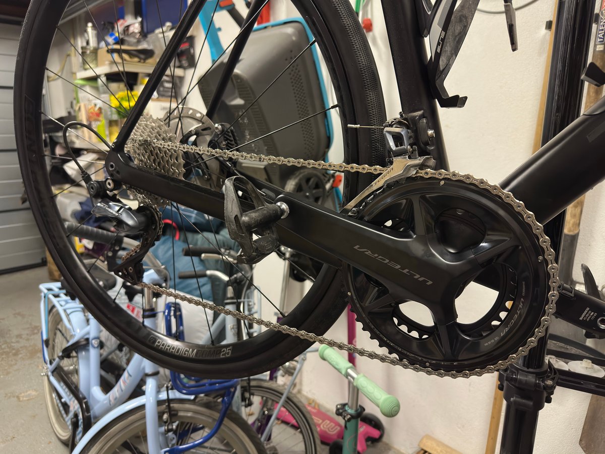 Ultegra R8100